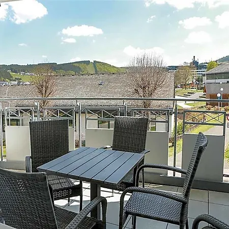 Modernes In Mit Balkon *