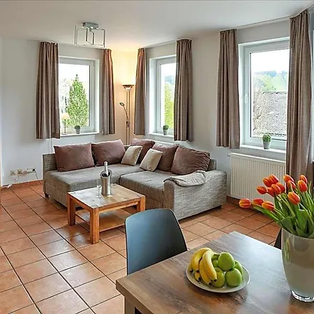 Modernes In Mit Balkon Apartment *